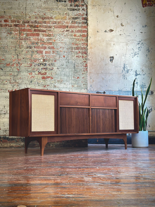 ReliKCs Timbre 72" Audio Console